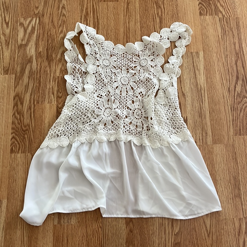 White Bohemian Layering Vest w/ Design - Picture 3 of 5
